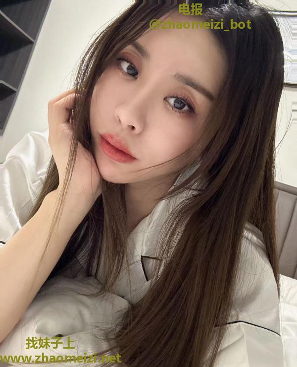 可爱的小美女