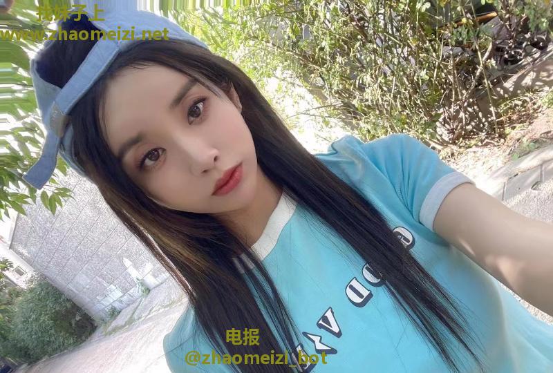 可爱的小美女