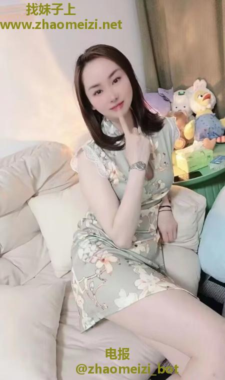 杨浦佳佳