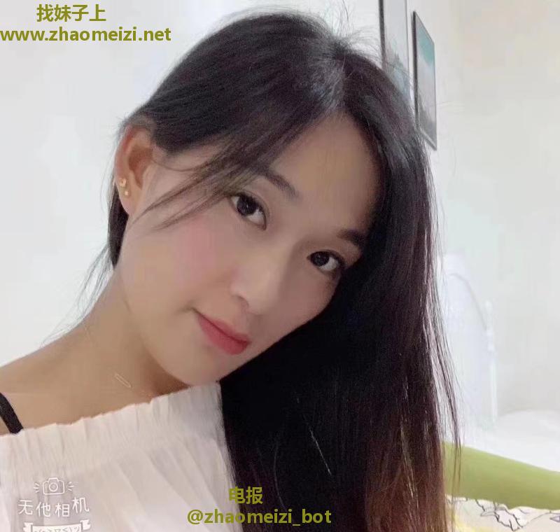 苗条莉莉