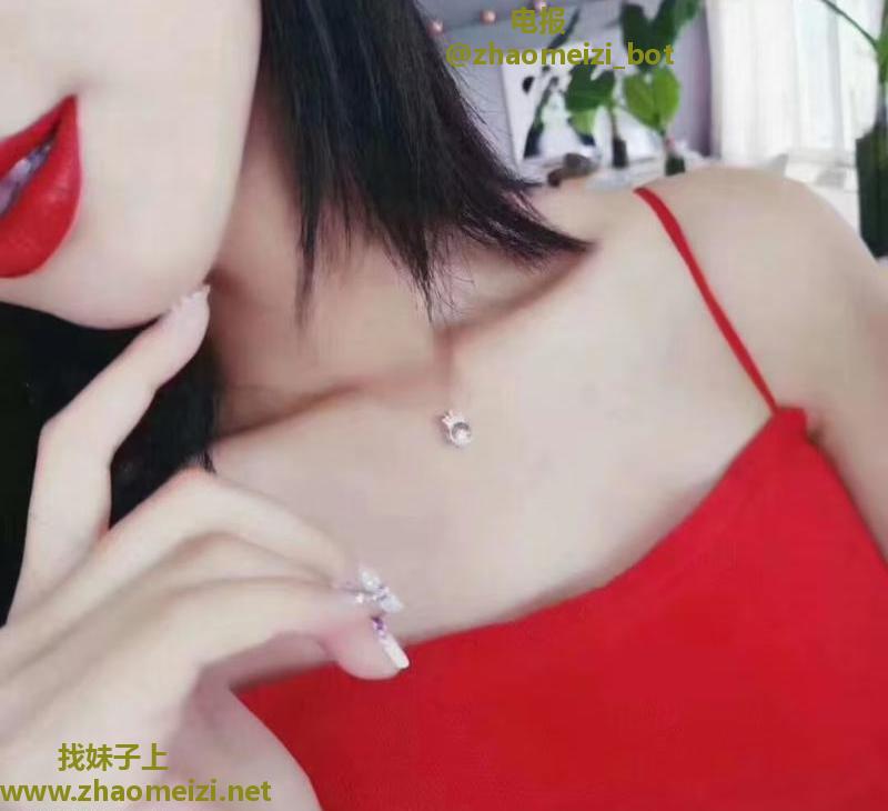 瑶海美女小贝