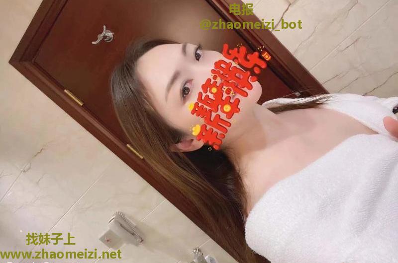 轻熟女小爱