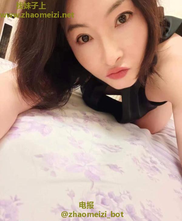 热情西藏辣妹