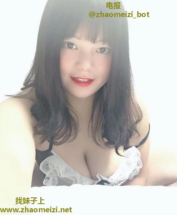 温柔四川大胸妹