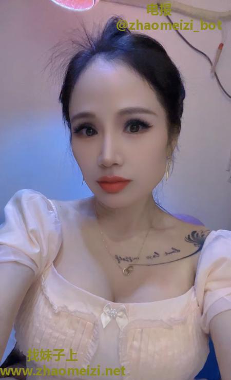 罗湖颜值大胸妹子