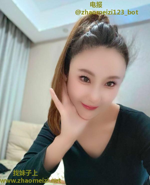 昆山大胸性感妹子﻿﻿