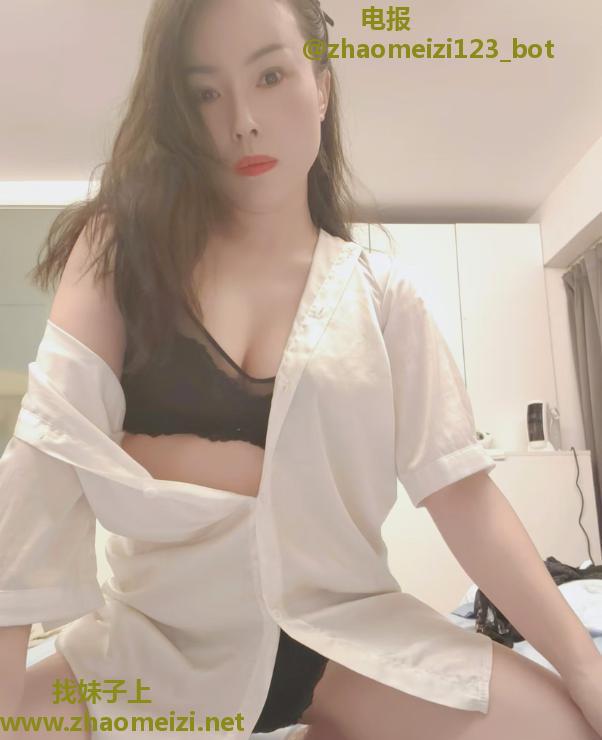 潮喷御姐小梦