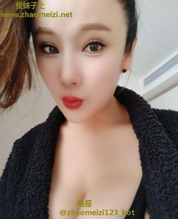 昆山丰满大胸御姐
