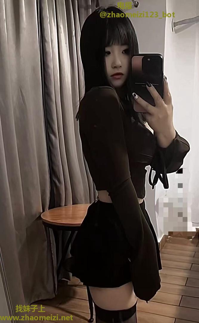 瑶瑶小女子