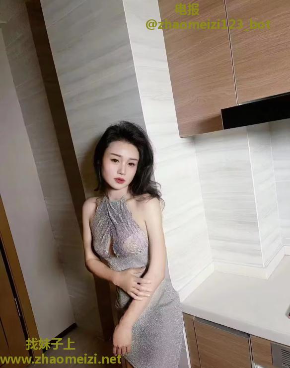 风骚服务安琪拉