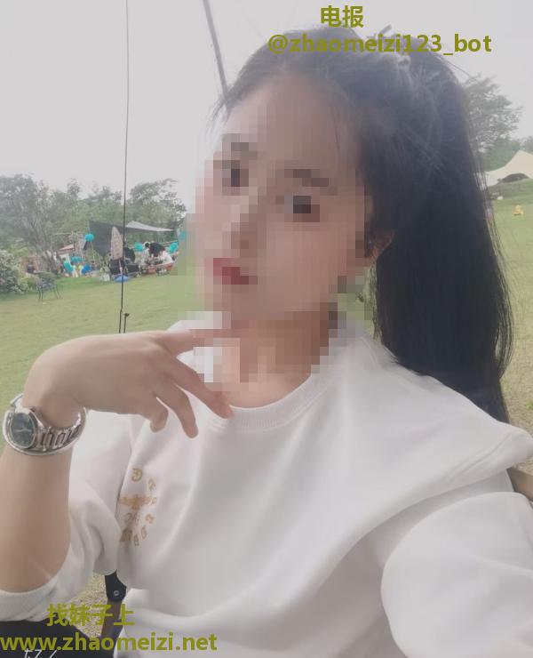 居家兼职妹子