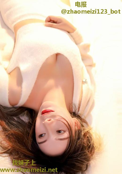 爱舌吻漫游少妇