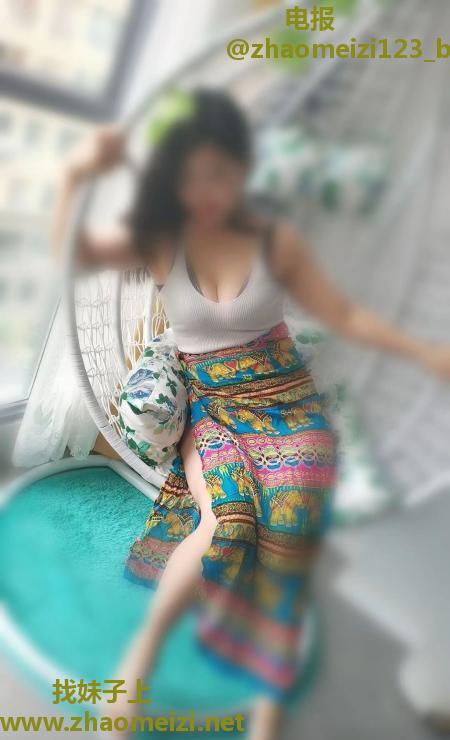 春节不打烊姐姐