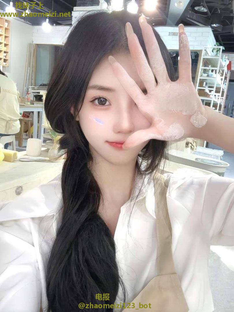 小妹幼嫩完美身材