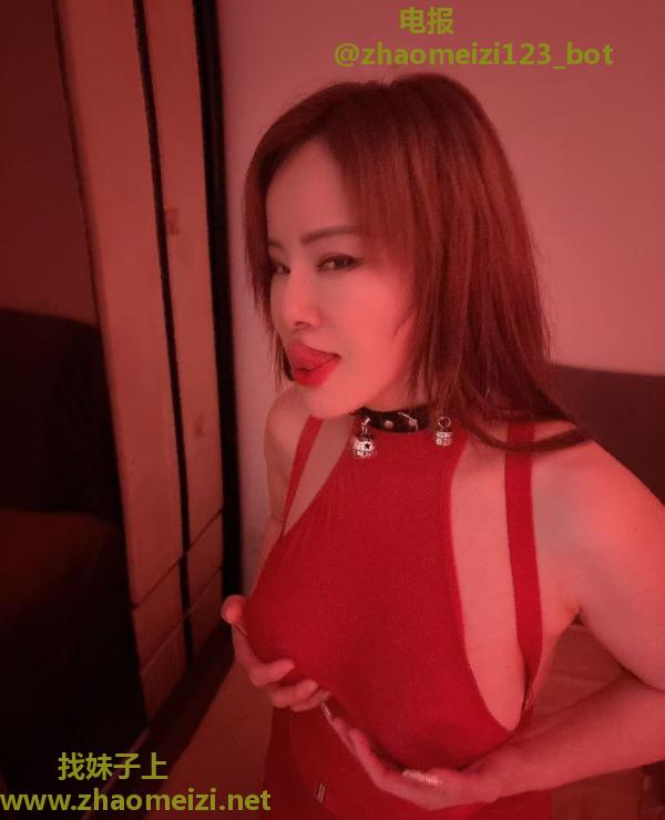 江宁巨臀骚御姐