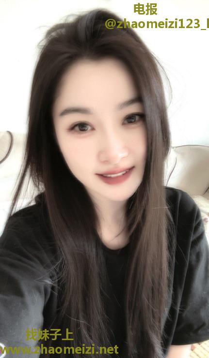 闵行清纯黑长直小妹