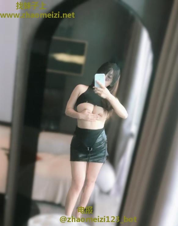 福田巨乳小鹿