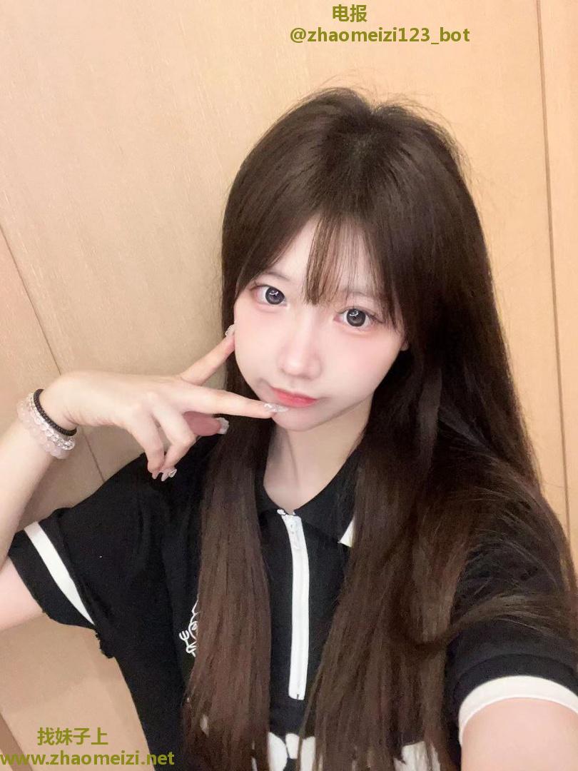 纯欲敏感多汁女高兼职