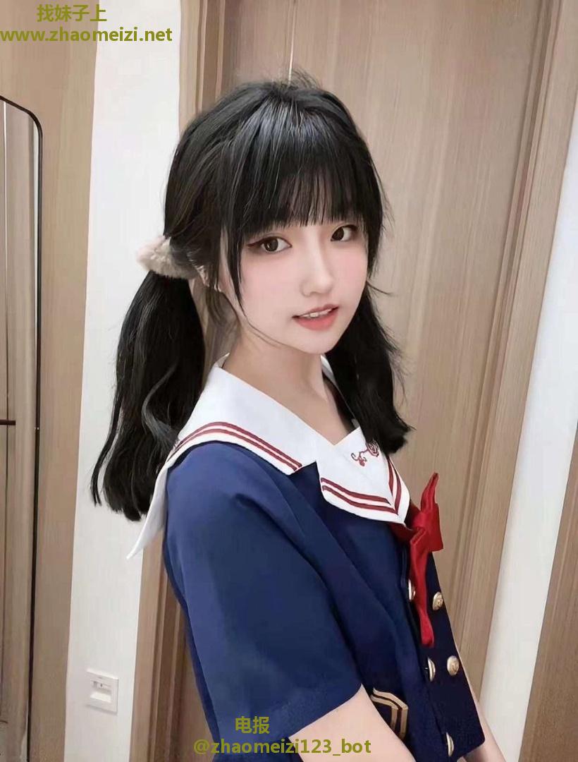 00后护士小妹妹紧逼防守