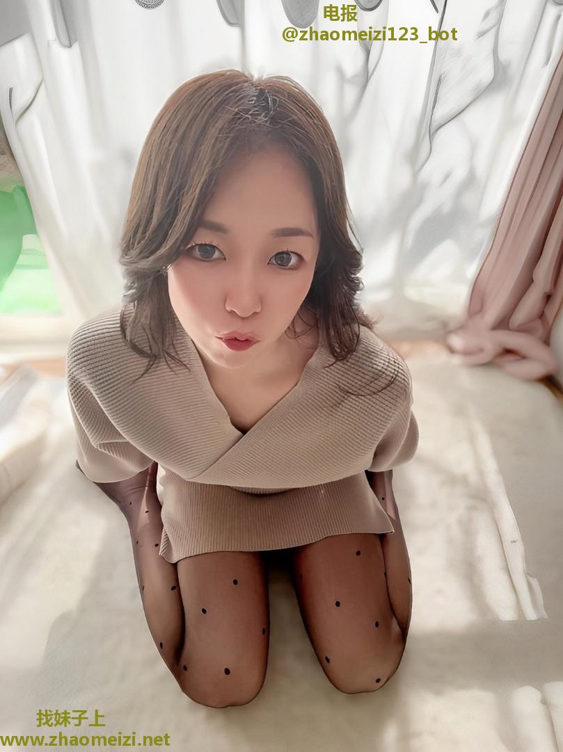 迷人小妖精奶大后入神器