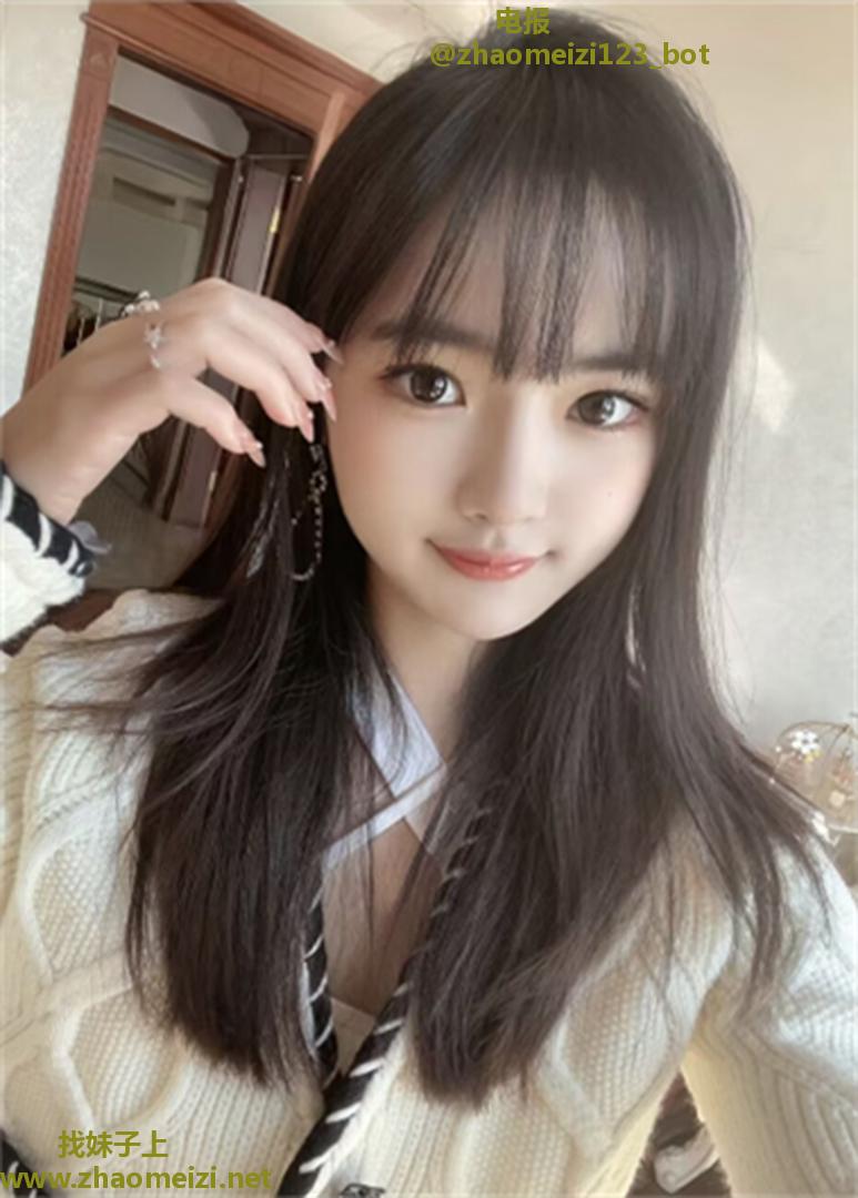 库尔勒市清纯文静的小淑女