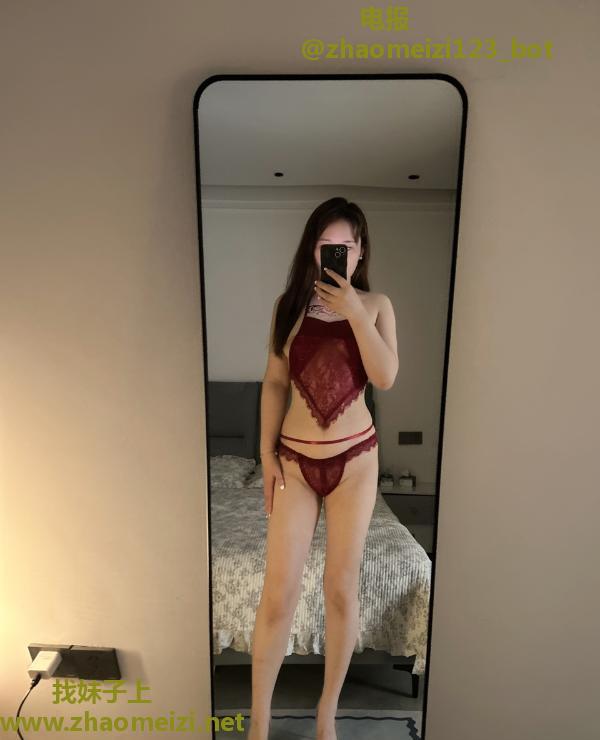 微胖风骚小妹