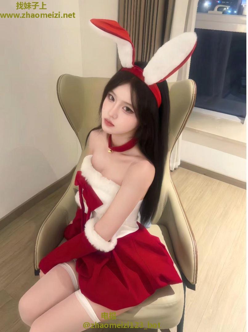 嫩妹敏感体质一碰就出水
