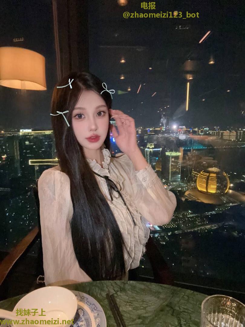 怕痒妹子一碰就出水