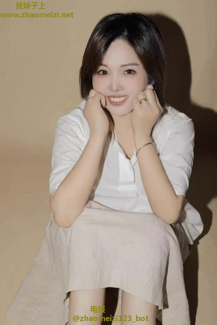 性价比很高的美少妇