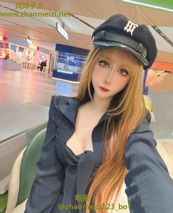 童颜巨乳小姐姐