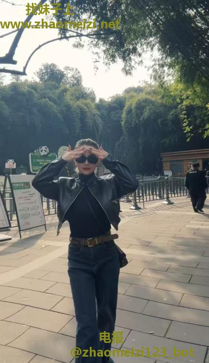大奶子少妇马丽娅