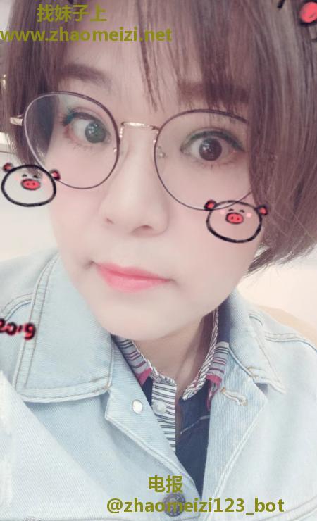肥臀美腿熟妇