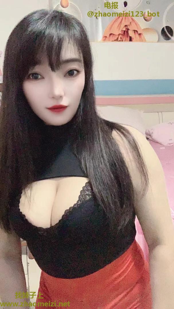 风骚大奶子小梦