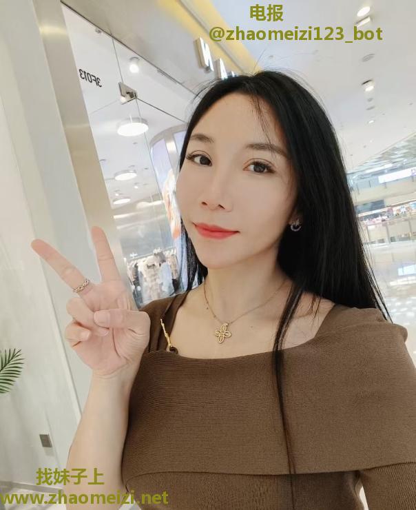 城西晓蜜蜂