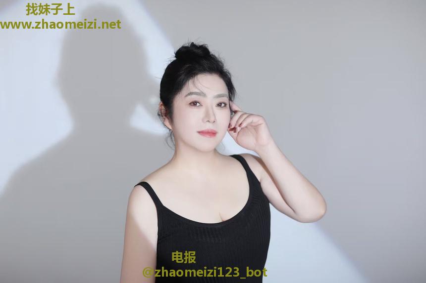 中原区大奶熟女