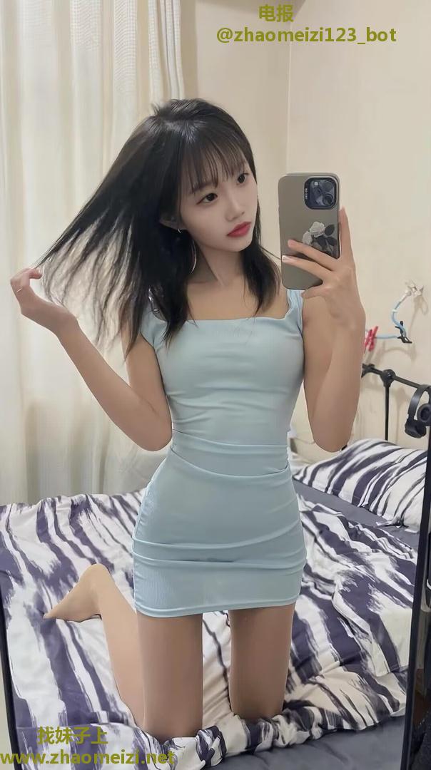 淫娃小少妇