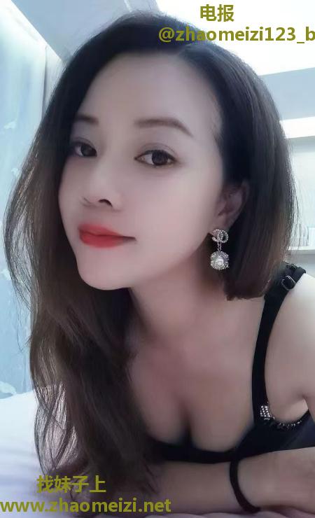 性感可爱嫩妹