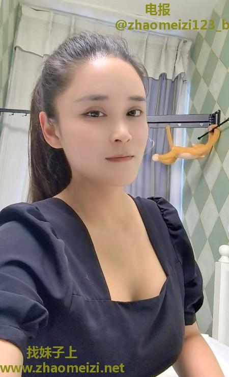 轻熟骚女瑶瑶