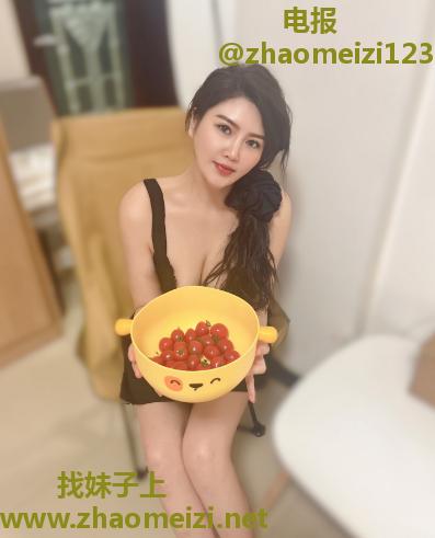 颜值翘臀小骚妹儿