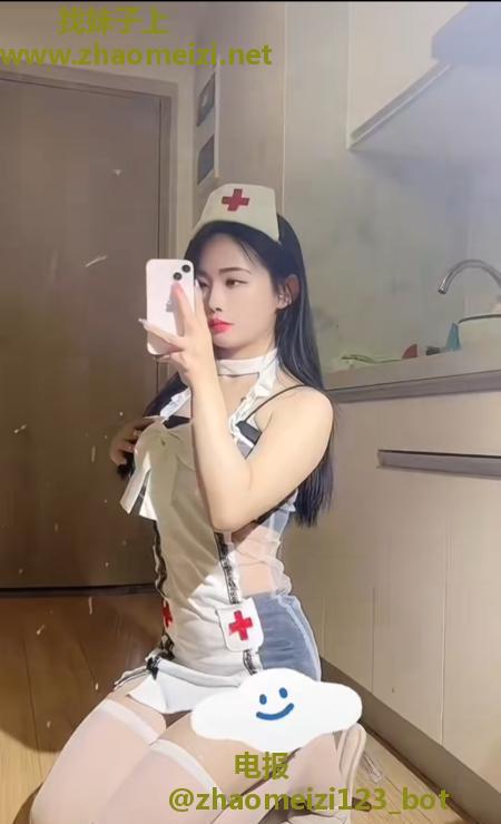 服务系老师小沫