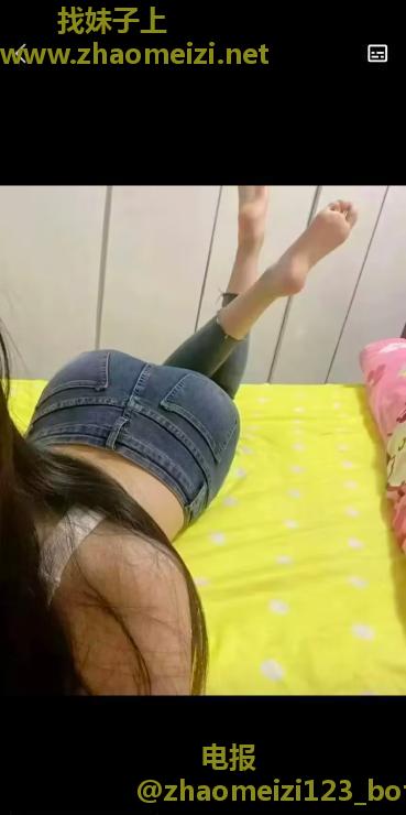 钟楼能舌吻的小荡妇
