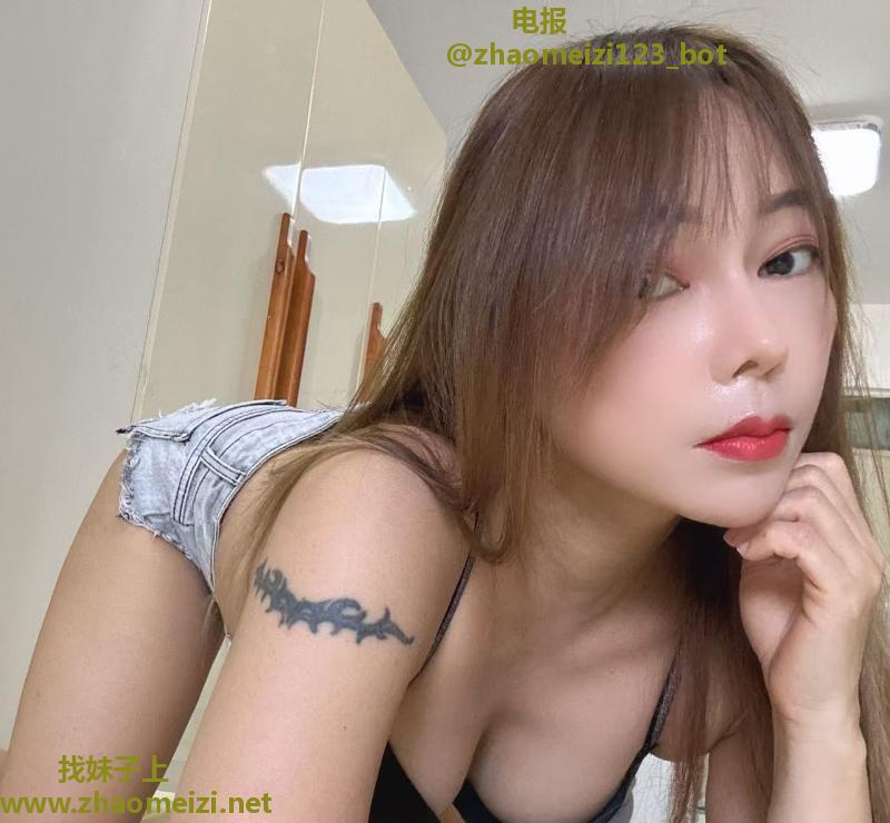 南山性感颜值美女姐姐