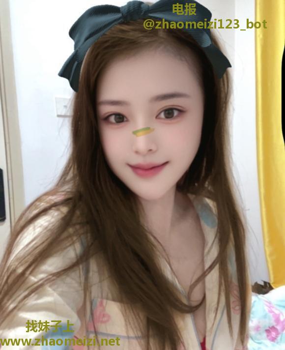 虎丘美腿尤物