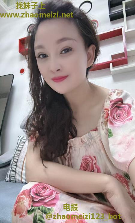 蜀山区大胸少妇