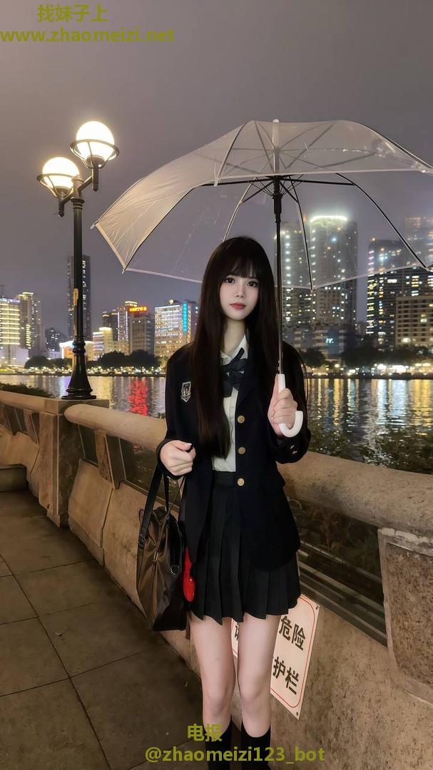 清纯反差性感小嫩妹