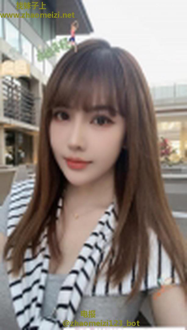 女友诗诗老师   