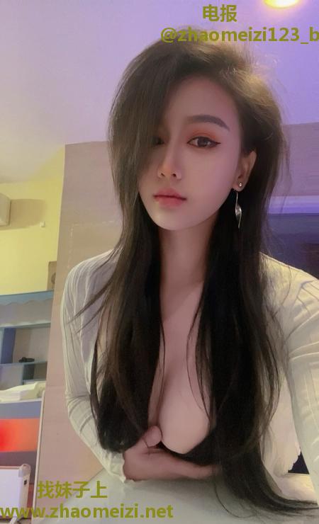 大奶白苏老师