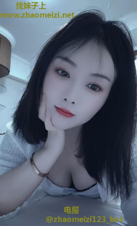 白嫩美乳嫩姝