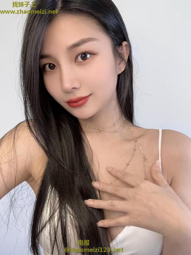 可爱粉嫩身材好