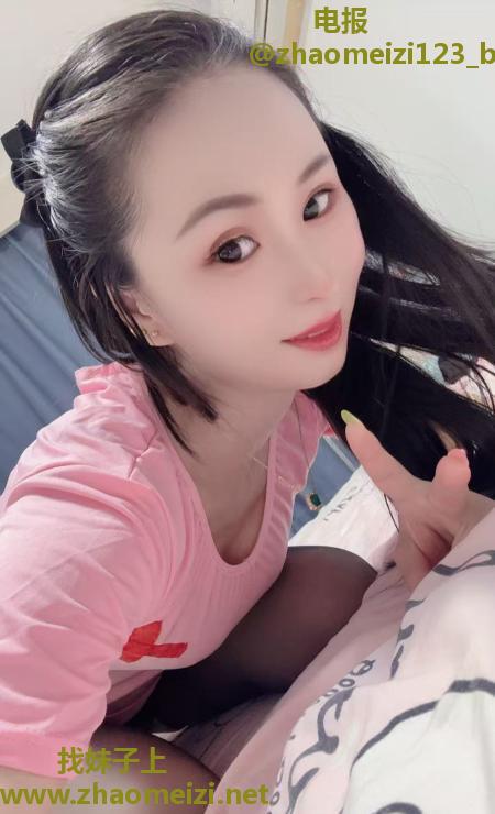 苗条水多的小姐姐